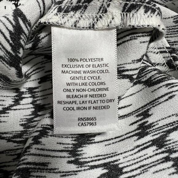 Halogen Bias Cut A-Line Midi Skirt Size Small Abstract Print Preppy Office Light - Picture 7 of 9